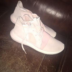 Women's Sz 11 Pink Adidas Tubulars